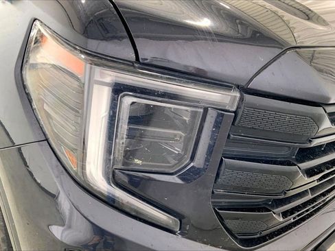 Used 2022 GMC Sierra 1500 Elevation AWD/4WD image 12