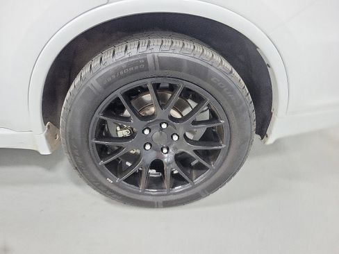 Used 2021 Dodge Durango R/T w/ Technology Group image 19