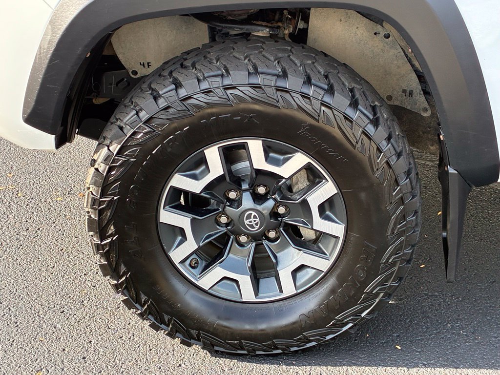 Used 2023 Toyota Tacoma TRD Off-Road AWD/4WD image 14