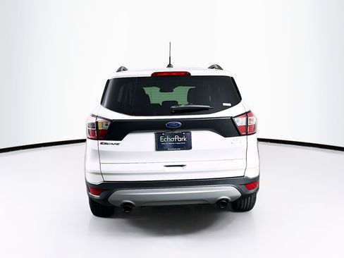 Used 2018 Ford Escape SE image 7