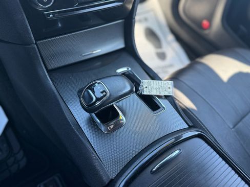 Used 2014 Chrysler 300 S image 26