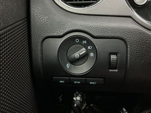 Used 2012 Ford Mustang GT RWD image 34