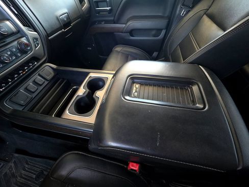 Used 2018 GMC Sierra 1500 Denali AWD/4WD image 47