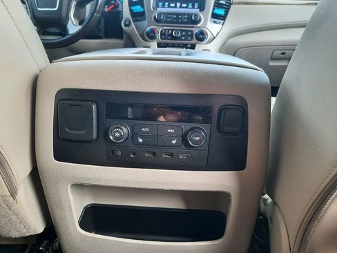 Used 2017 GMC Yukon XL Denali w/ Open Road Package AWD/4WD image 19