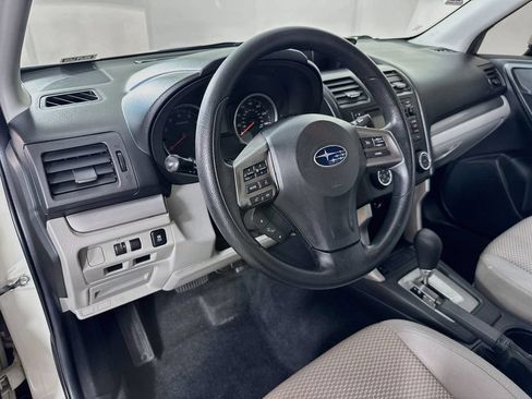 Used 2015 Subaru Forester 2.5i Premium w/ All-Weather Package AWD/4WD image 9