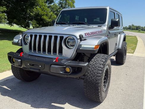 Used 2021 Jeep Wrangler Unlimited Rubicon AWD/4WD image 4