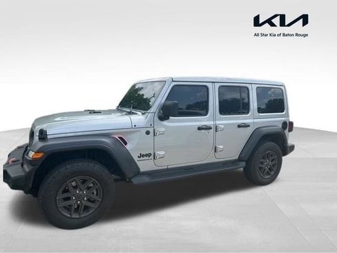 Used 2024 Jeep Wrangler Unlimited Sport AWD/4WD image 1