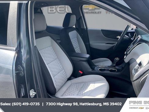 Used 2020 Chevrolet Equinox LS image 6