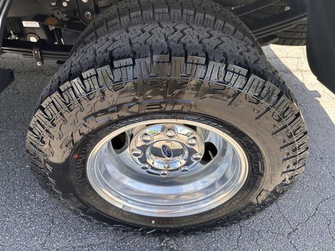 Used 2024 Ford F350 XL w/ XL Chrome Package AWD/4WD image 29
