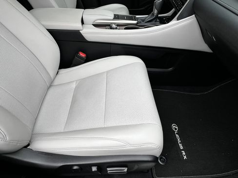 Certified 2022 Lexus RX 350 FWD w/ Premium Package image 45