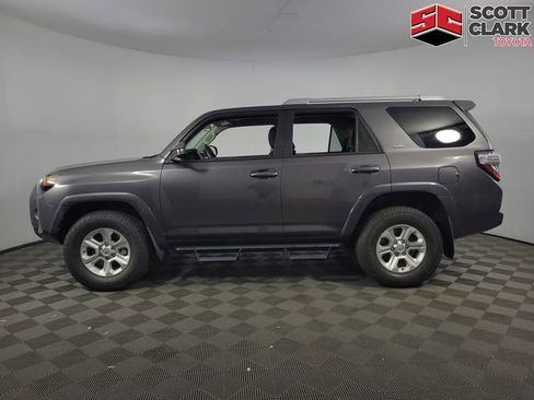 Used 2018 Toyota 4Runner SR5 image 4