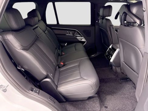 New 2026 Land Rover Range Rover Long Wheelbase SE AWD/4WD image 21