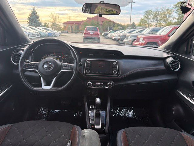 Used 2018 Nissan Kicks SR w/ Exterior Package FWD image 7