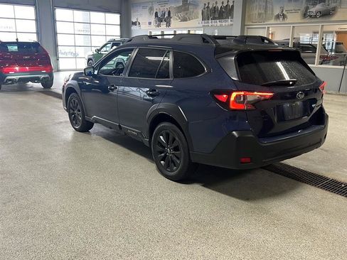 Used 2023 Subaru Outback Onyx Edition image 16