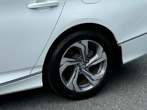 Used 2018 Honda Accord EX-L image 12