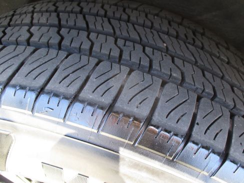 Used 2025 Ford Expedition Max Platinum AWD/4WD image 14