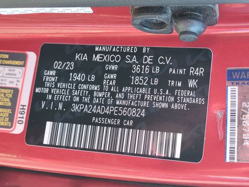 Used 2023 Kia Rio S image 16