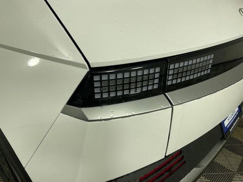 New 2026 Hyundai Ioniq 5 SEL AWD/4WD image 18