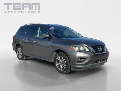 Used 2018 Nissan Pathfinder SL