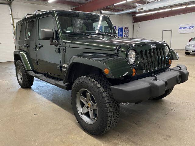 Used 2011 Jeep Wrangler Unlimited Sahara AWD/4WD image 6