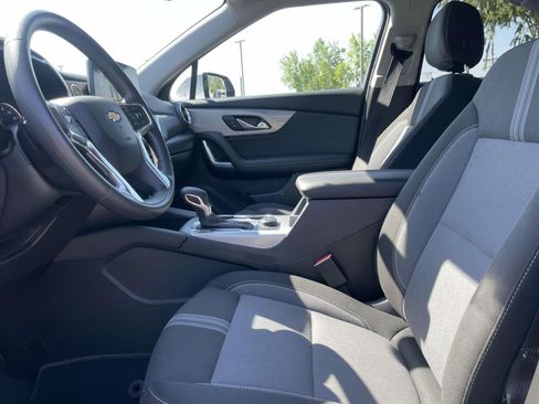 Used 2025 Chevrolet Blazer LT FWD image 14