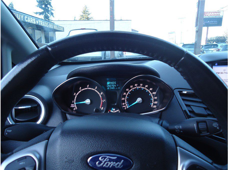Used 2016 Ford Fiesta SE w/ Equipment Group 201A FWD image 22