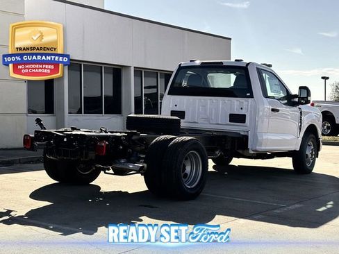 New 2025 Ford F350 XL w/ XL Chrome Package image 3