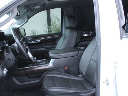 Used 2023 GMC Sierra 1500 SLT w/ SLT Premium Package image 36