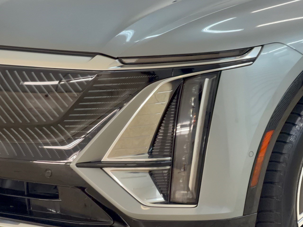 Used 2024 Cadillac Lyriq Luxury RWD image 12