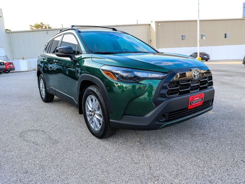 Certified 2026 Toyota Corolla Cross LE FWD image 5