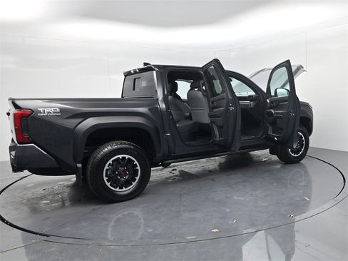 Used 2025 Toyota Tacoma TRD Off-Road w/ TRD Off Road Upgrade Package image 57