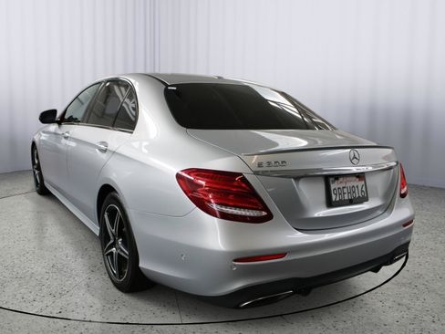 Used 2018 Mercedes-Benz E 300 image 5