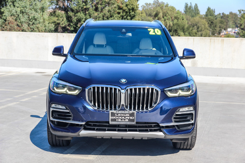 Used 2020 BMW X5 xDrive40i w/ Premium Package AWD/4WD image 2