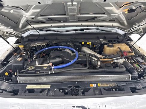 Used 2011 Ford F250 Lariat w/ Lariat Interior Pkg image 27