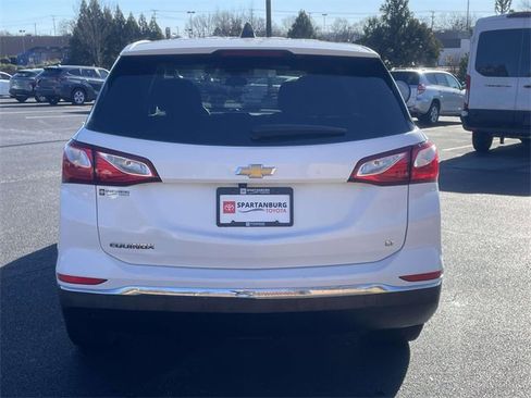 Used 2021 Chevrolet Equinox LT image 5