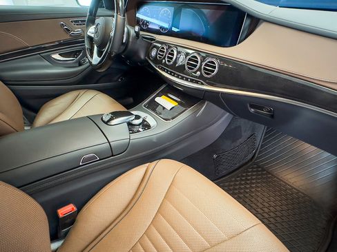 Used 2020 Mercedes-Benz S 560 Sedan image 49