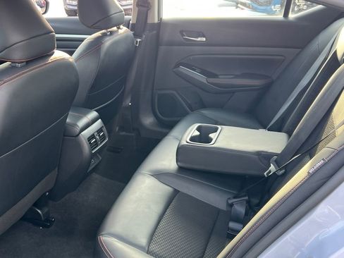 Used 2024 Nissan Altima 2.5 SR image 15