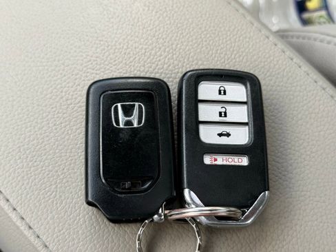 Used 2015 Honda Civic EX-L image 42