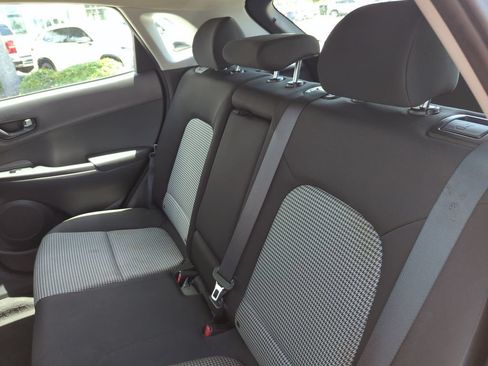 Used 2020 Hyundai Kona SE FWD image 27