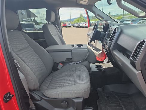Used 2018 Ford F150 XLT w/ Trailer Tow Package AWD/4WD image 14