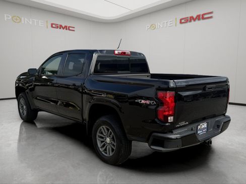 Used 2023 Chevrolet Colorado LT w/ LT Convenience Package II AWD/4WD image 7