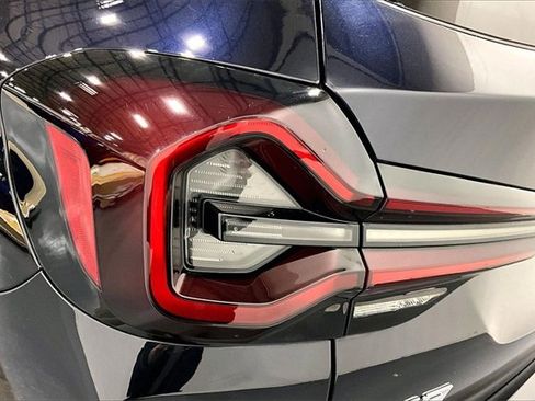 Used 2023 BMW X3 xDrive30i w/ M Sport Package image 31