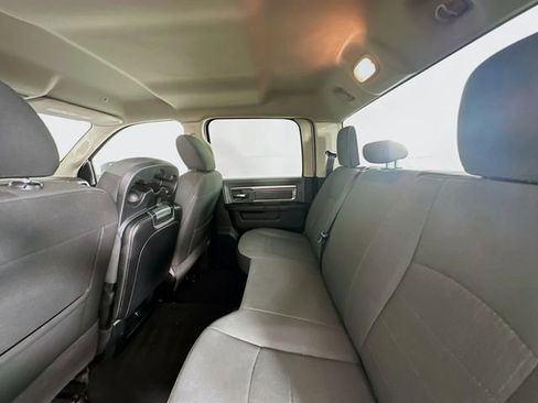 Used 2022 RAM 1500 Classic SLT image 23