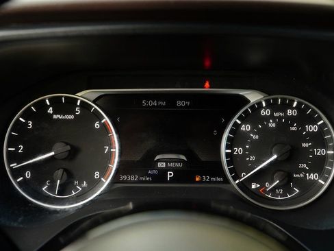 Used 2022 Nissan Rogue SV AWD/4WD image 14