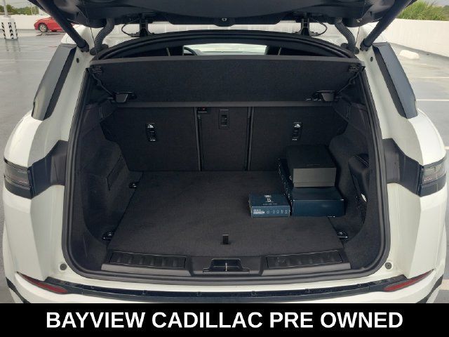 Used 2025 Land Rover Range Rover Evoque S AWD/4WD image 10