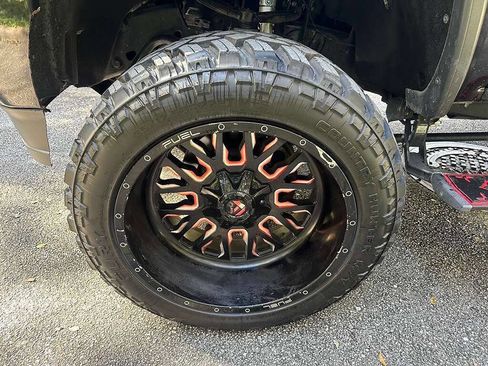 Used 2017 GMC Sierra 2500 Denali w/ Duramax Plus Package image 21