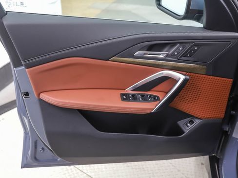 Used 2026 BMW X1 xDrive28i image 9