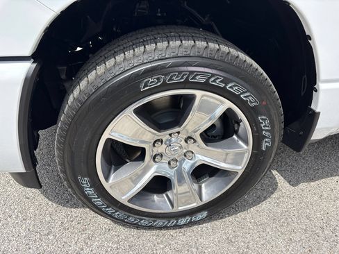 New 2026 RAM 1500 Express RWD image 31