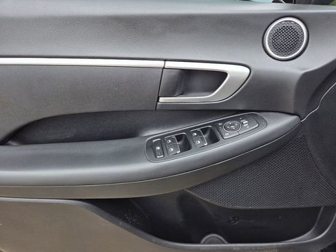 Certified 2025 Hyundai Sonata SE FWD image 17