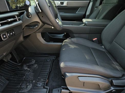 New 2026 Hyundai Santa Fe SE image 21